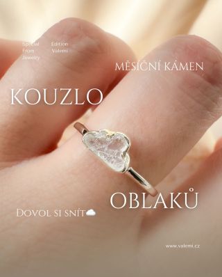 ✨ Neboj se snít. Naše kouzlo Oblaku s měsíčním kamenem právě přistálo na webu 🌙 Jemné, ale magické… přesně jako tvoje...